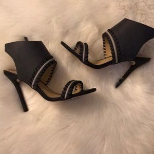 Gwen Stefani Grey Heels